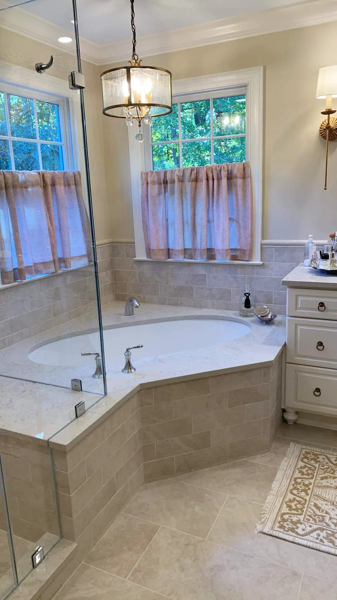 Finksburg, MD – Master Bath Refresh